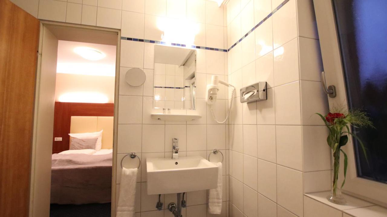 Hotel Wahlster Saarbrücken Exterior foto